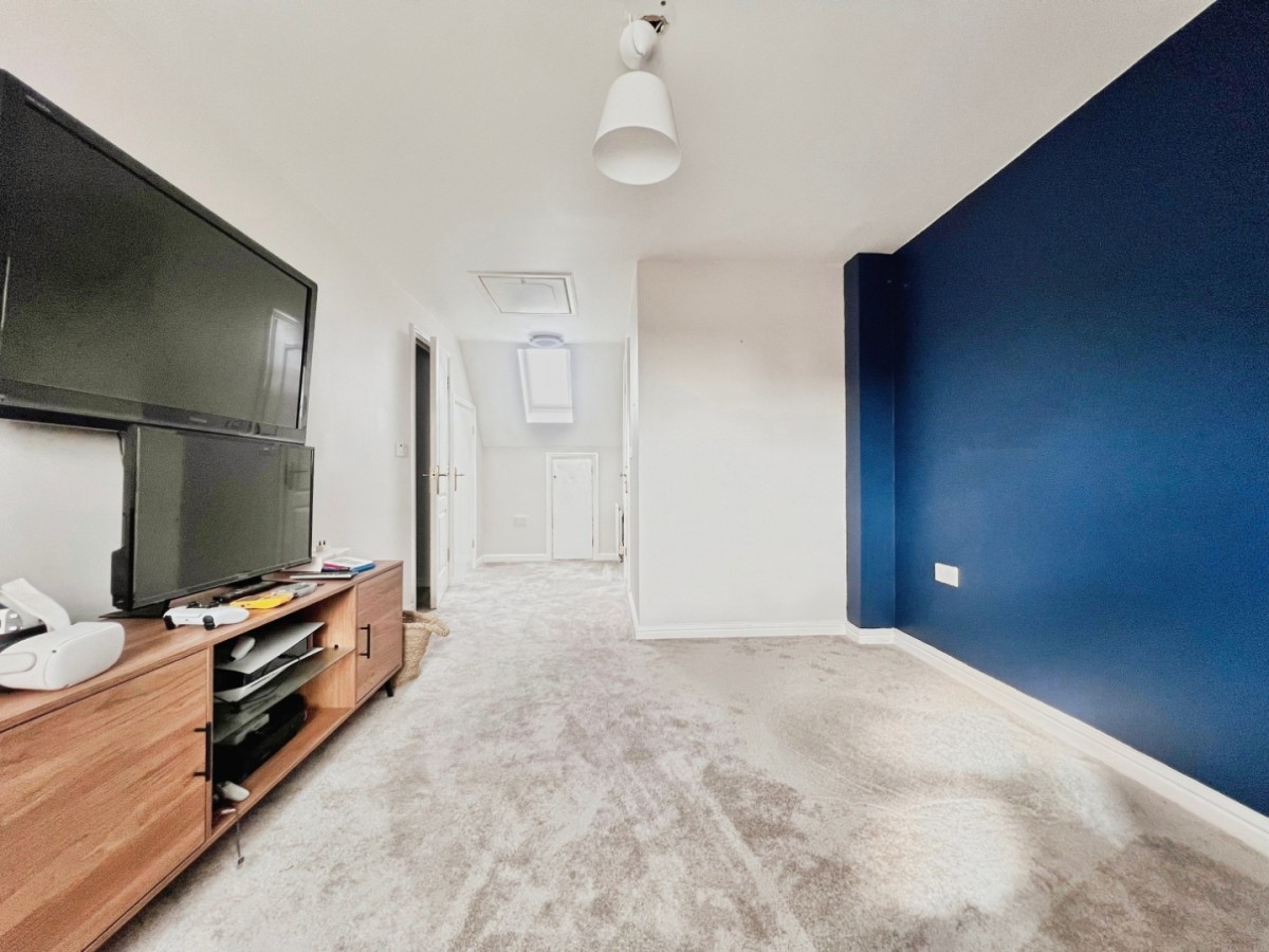 Forum Way, Kingsnorth