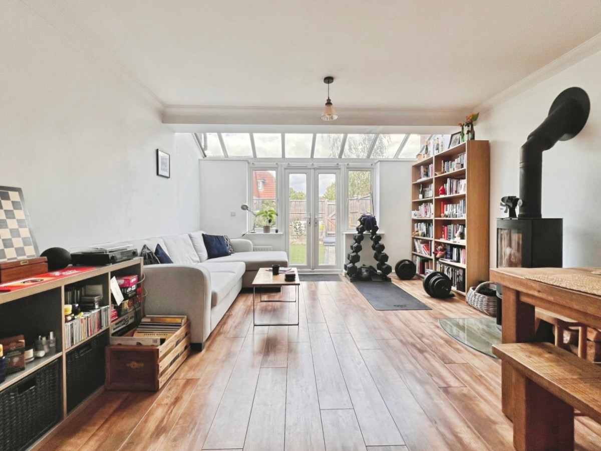 Forum Way, Kingsnorth