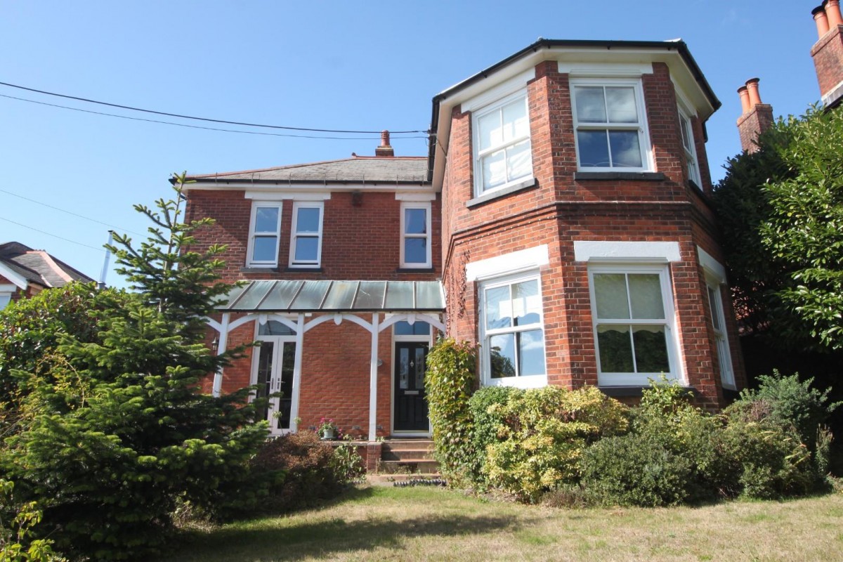 Station Road, Netley Abbey, Southampton, SO31 5EA