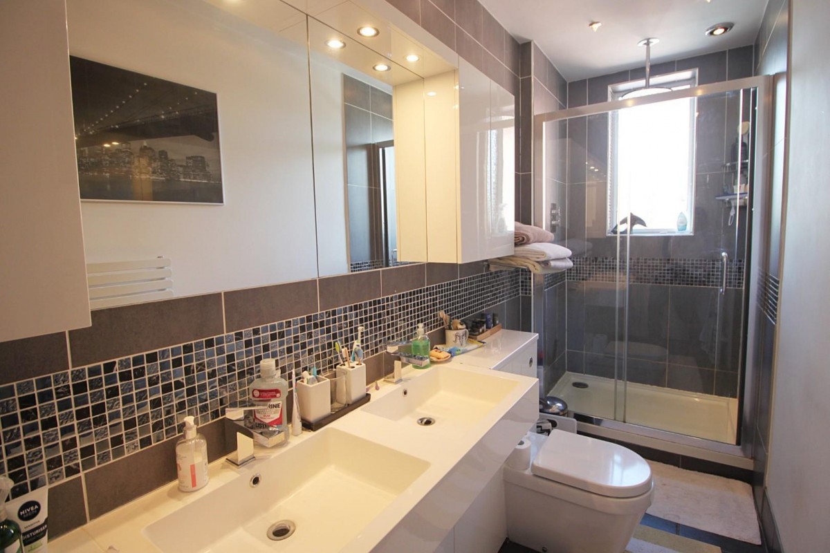 Station Road, Netley Abbey, Southampton, SO31 5EA