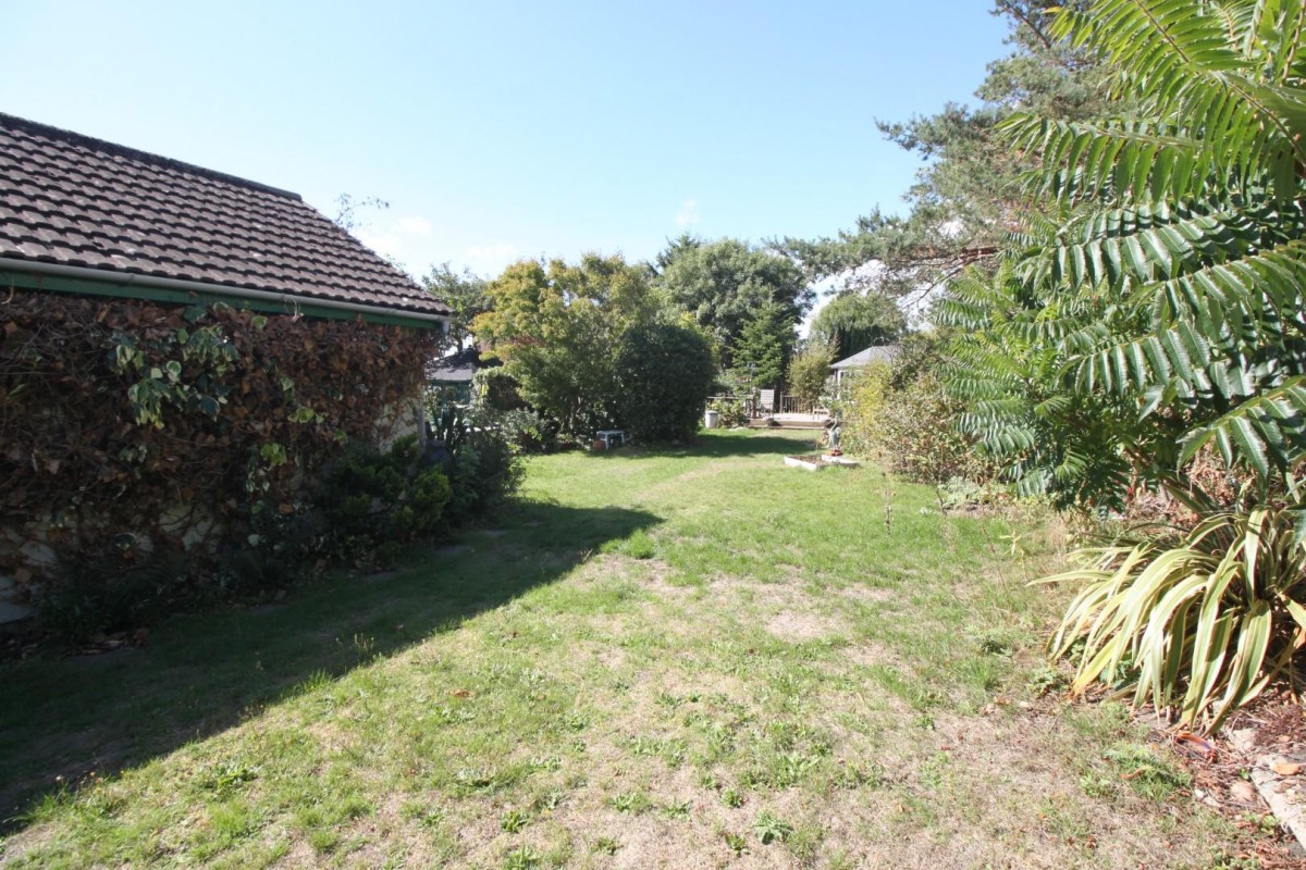 Station Road, Netley Abbey, Southampton, SO31 5EA