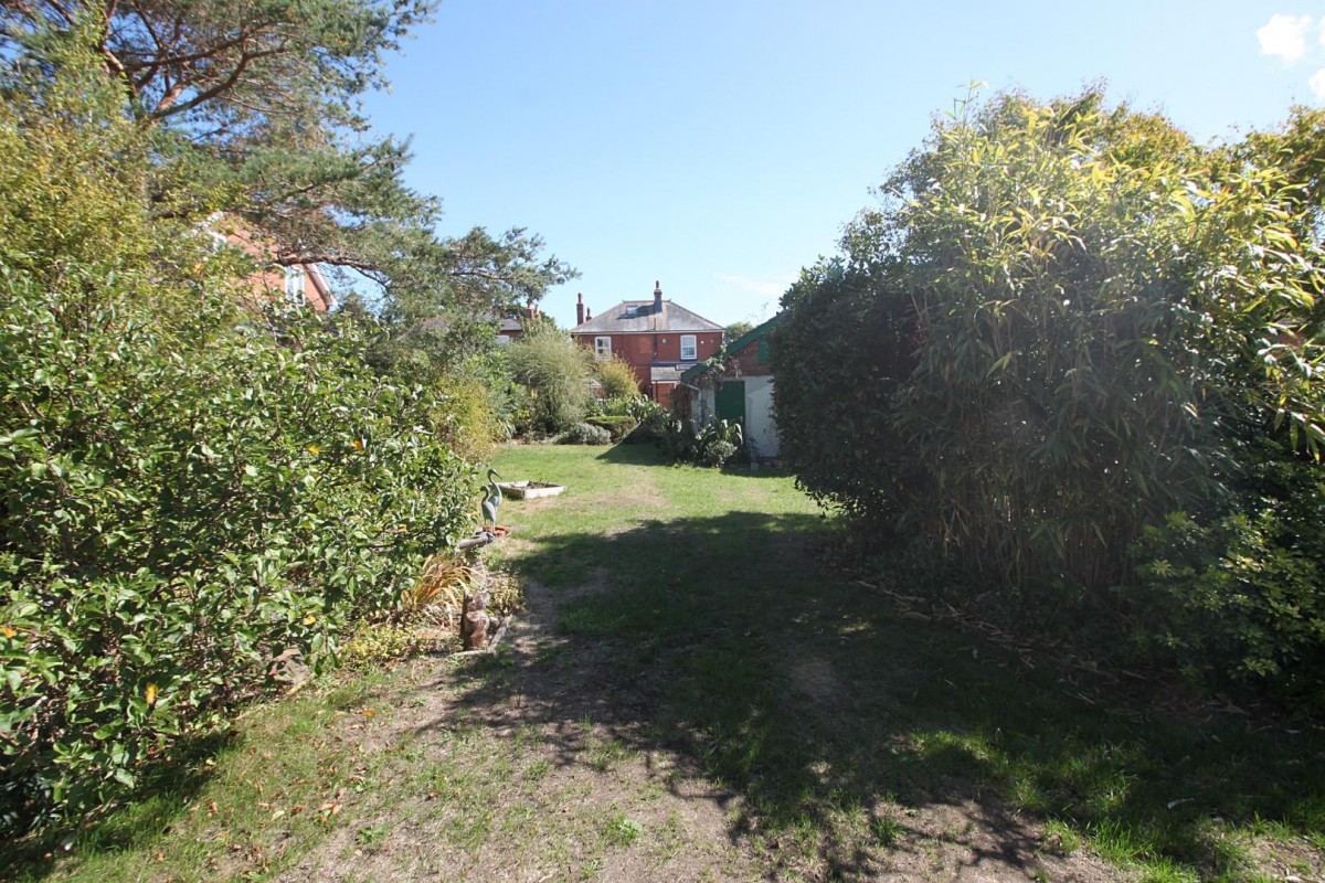 Station Road, Netley Abbey, Southampton, SO31 5EA