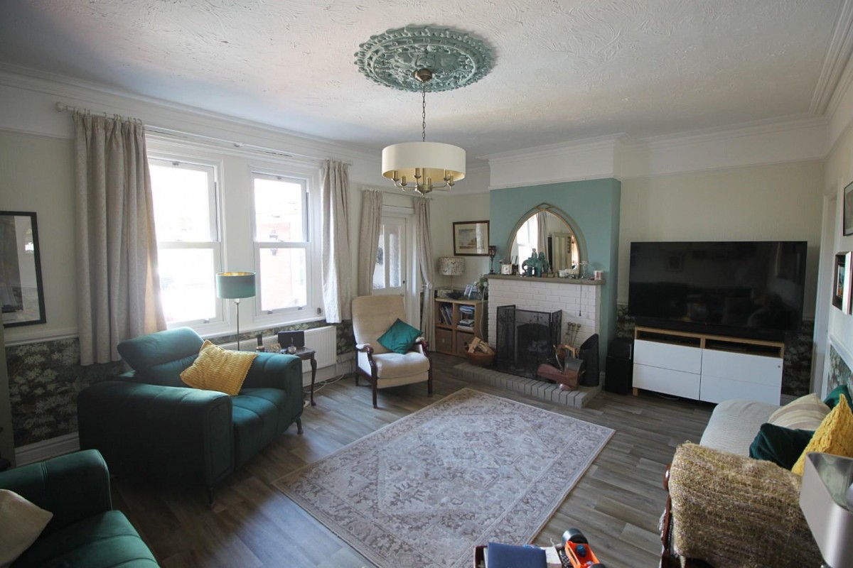 Station Road, Netley Abbey, Southampton, SO31 5EA