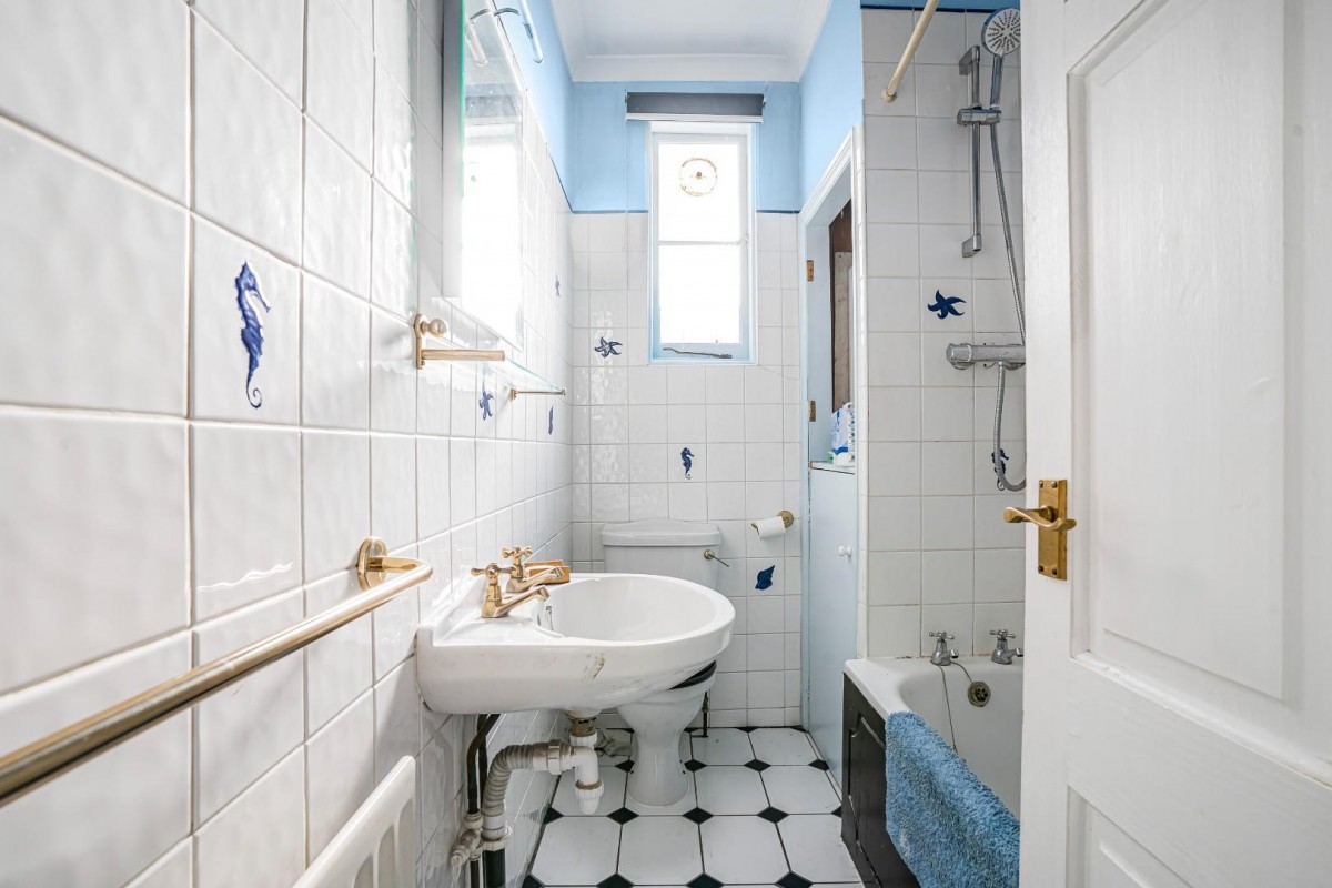 Bavent Road, London, SE5