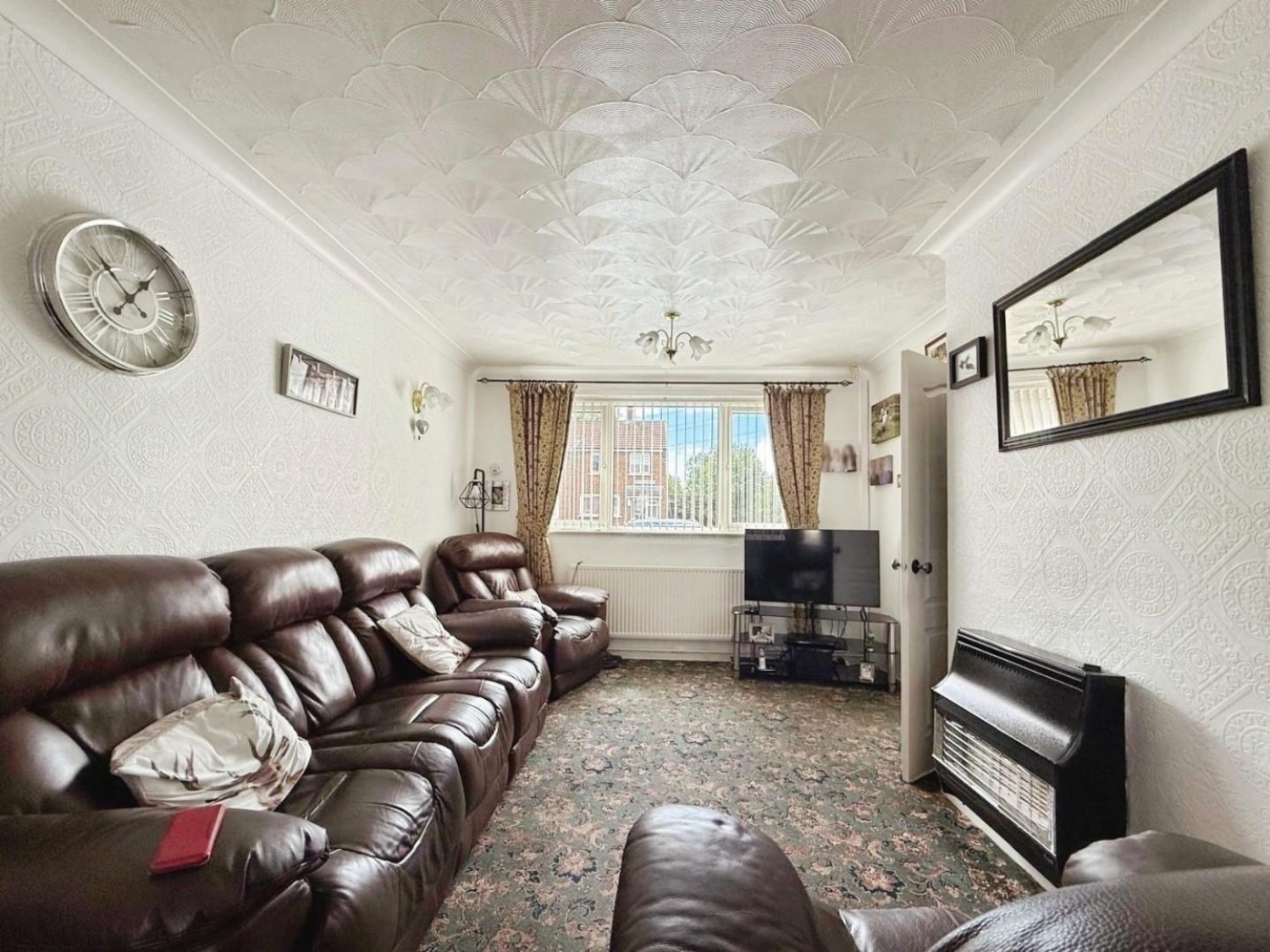 Westwell Grove, Leigh