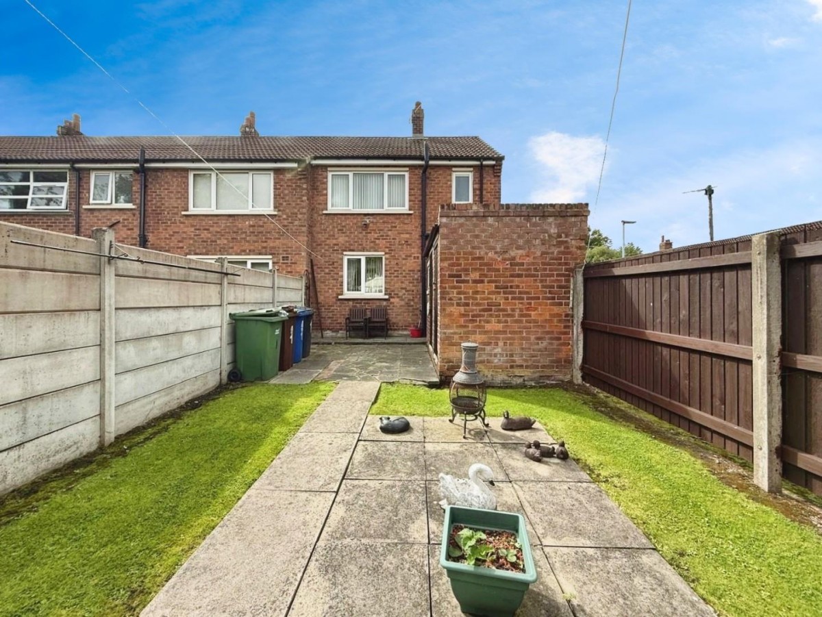 Westwell Grove, Leigh