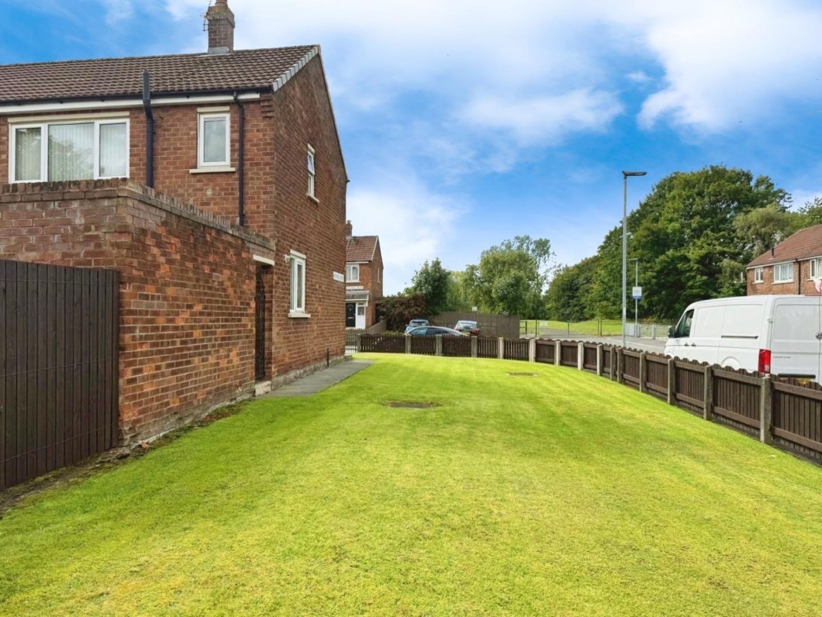 Westwell Grove, Leigh