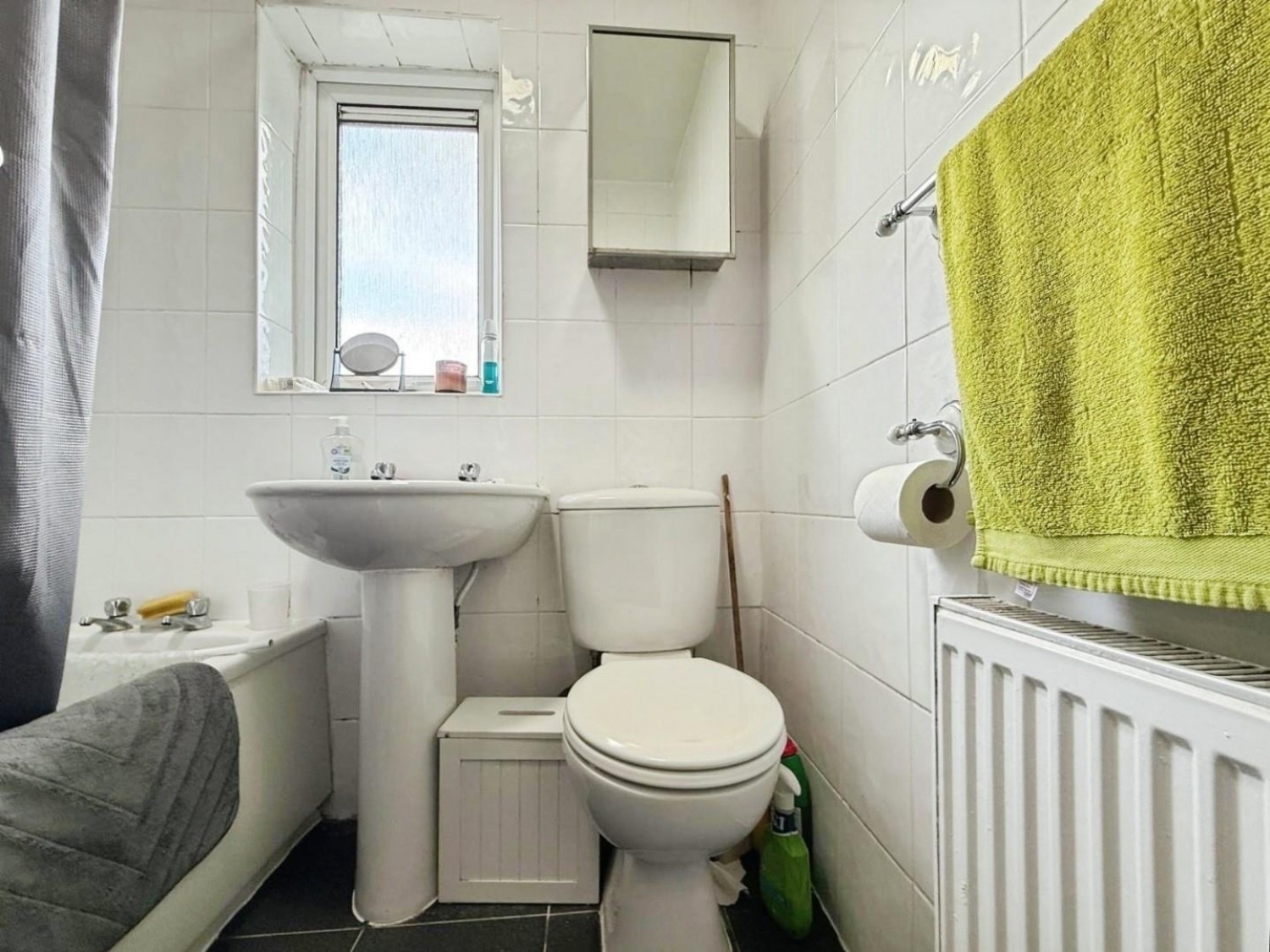 Westwell Grove, Leigh