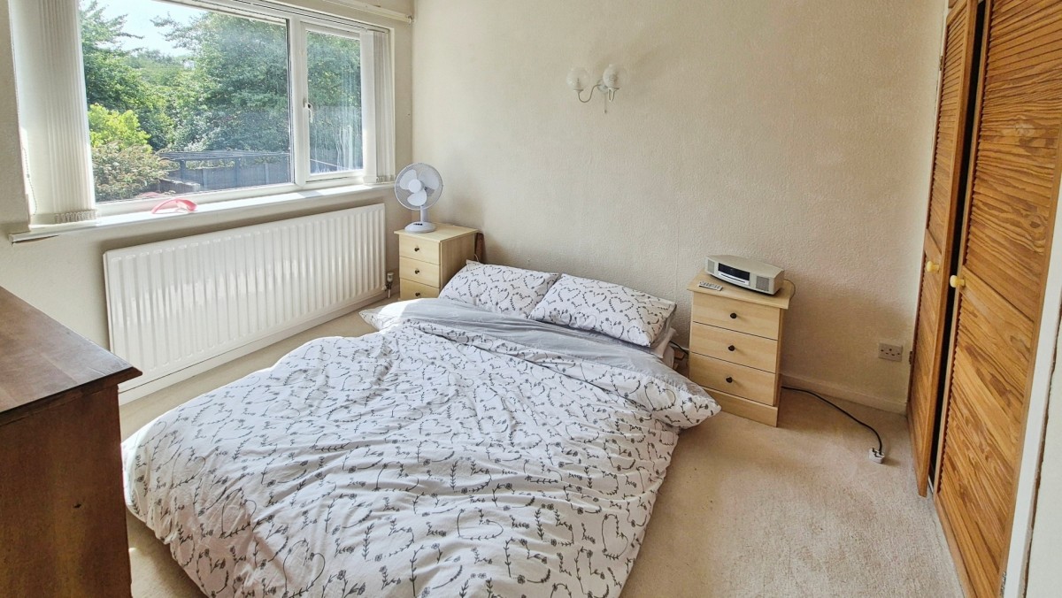 Lingfield Drive, Burntwood