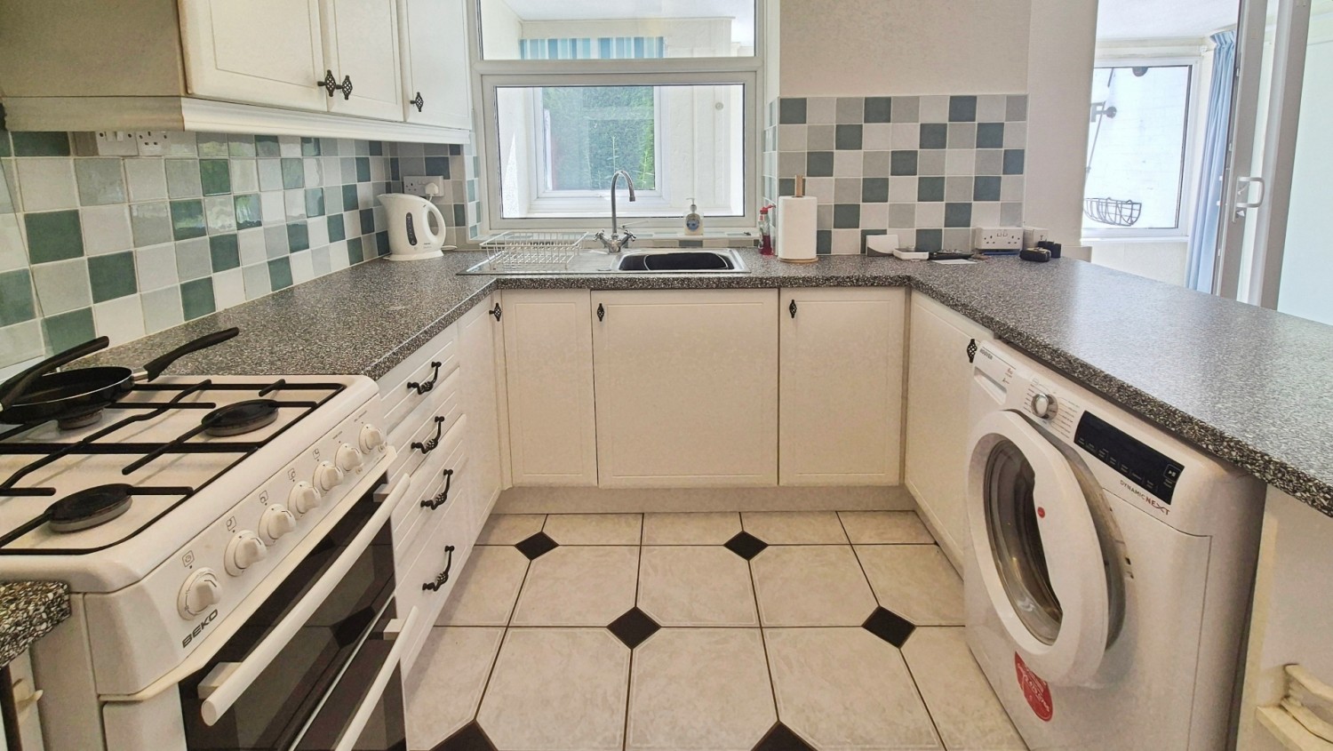 Lingfield Drive, Burntwood