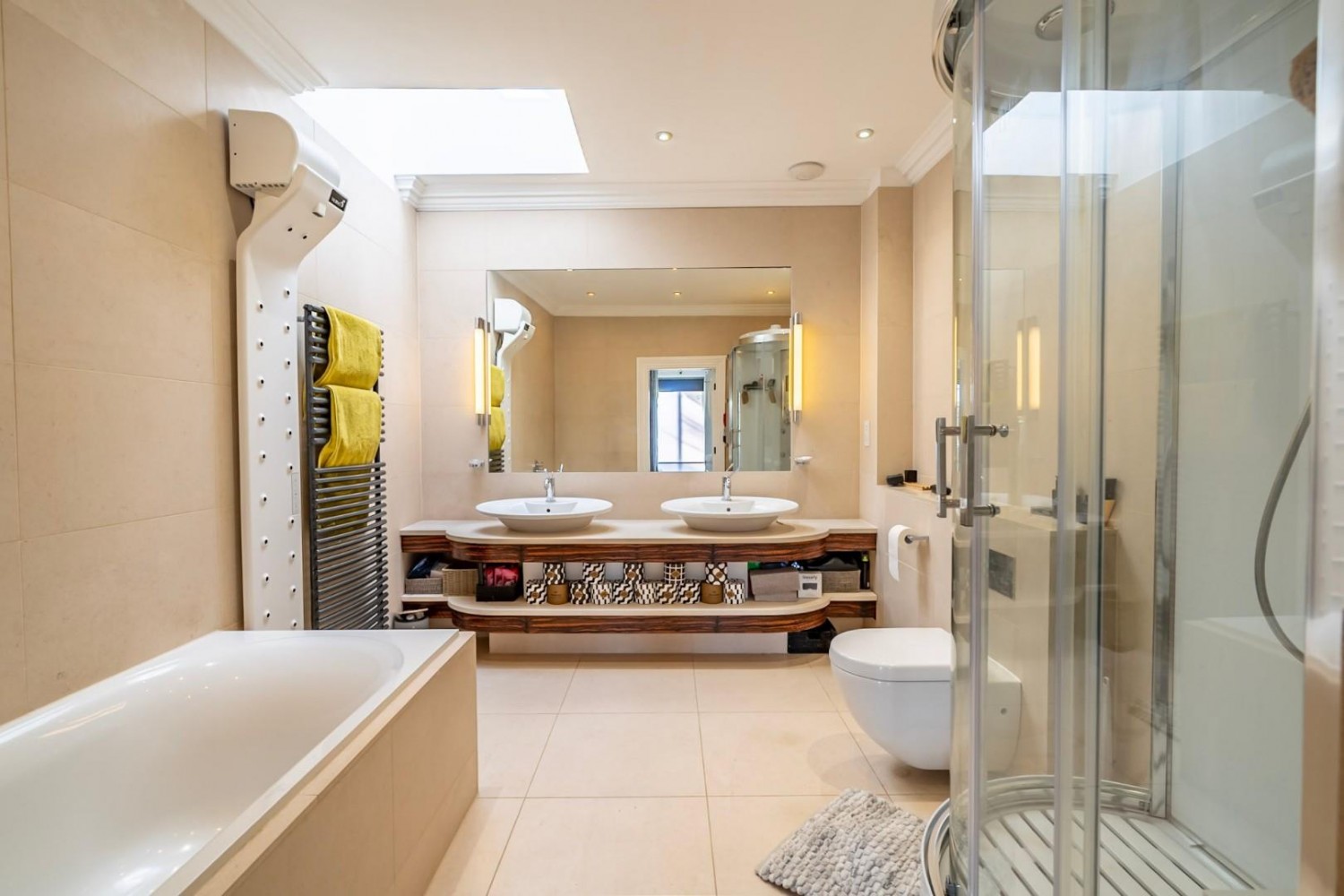 College Court, Dringhouses, York