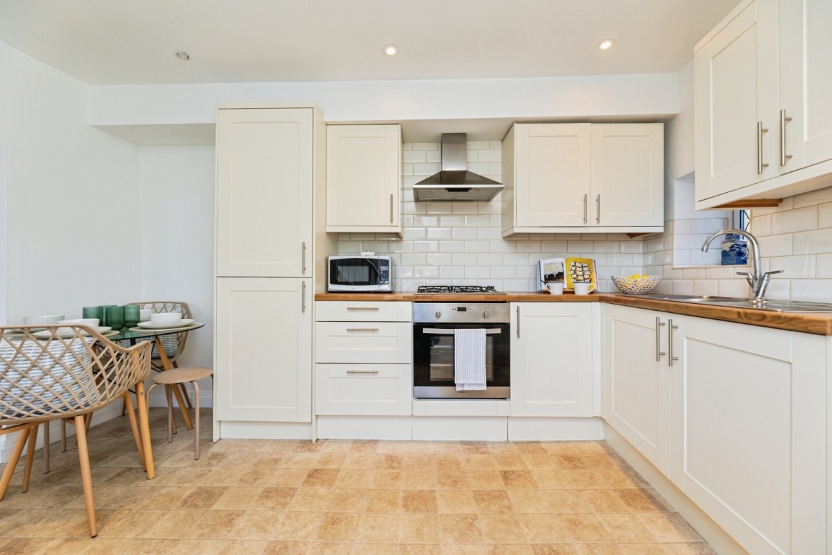 Mount Pleasant, Crane Moor Road, Crane Moor, S35 7AT