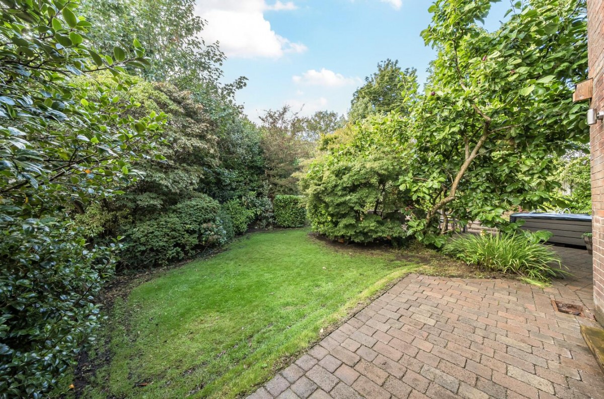 Lyndene Avenue, Worsley, Manchester