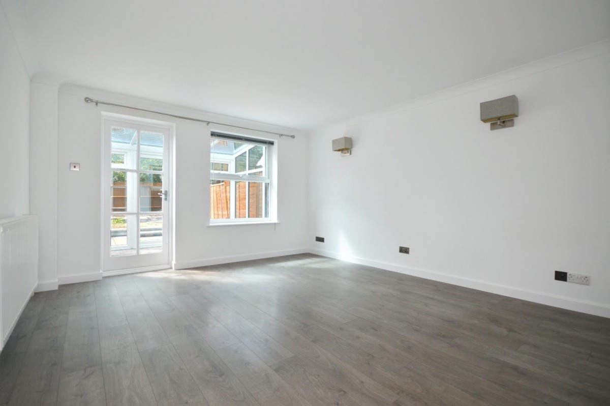 Lacock Drive, Barrs Court, BS30