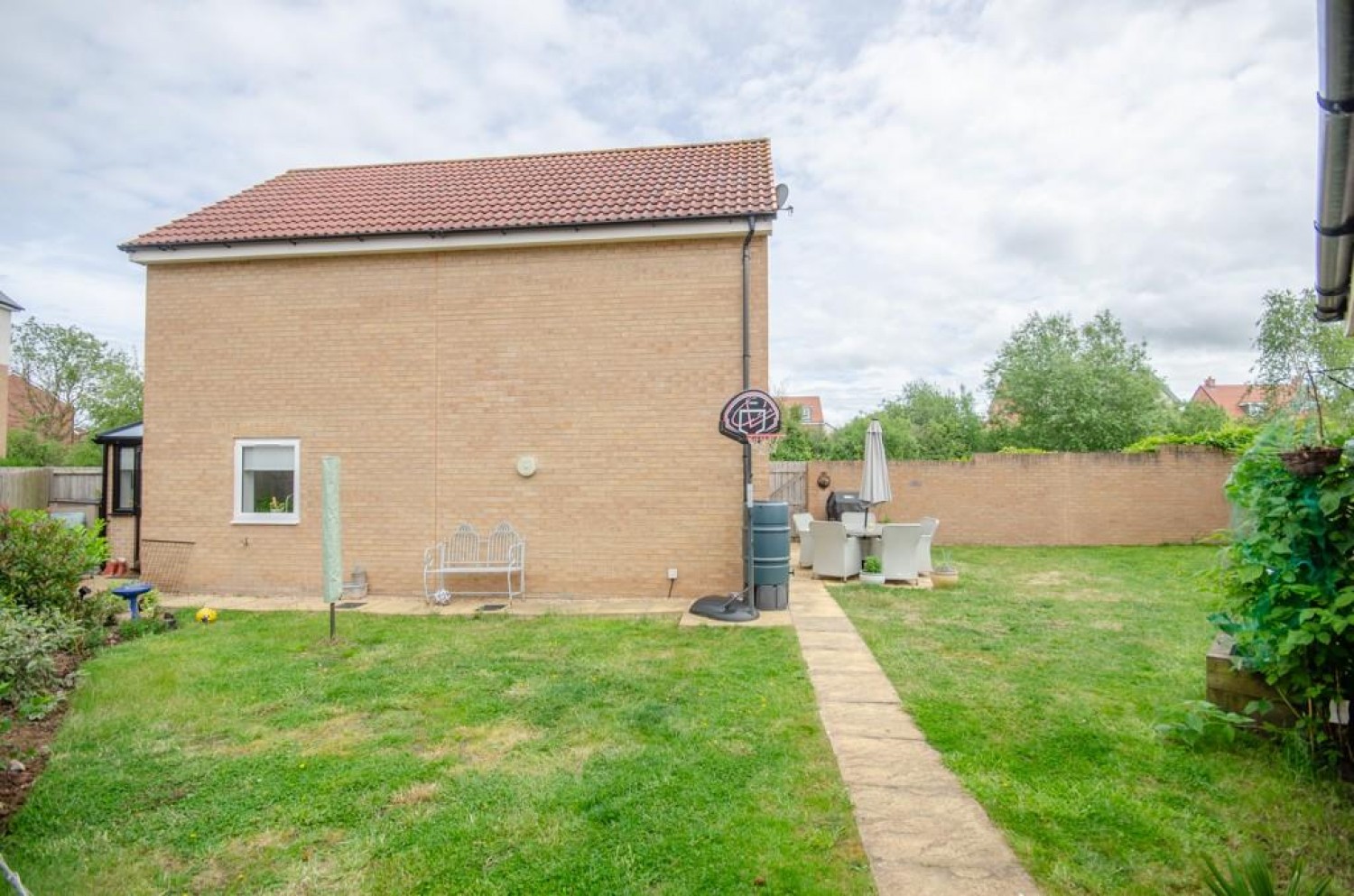 Marigold Close, Lyde Green, Bristol, BS16 7GU