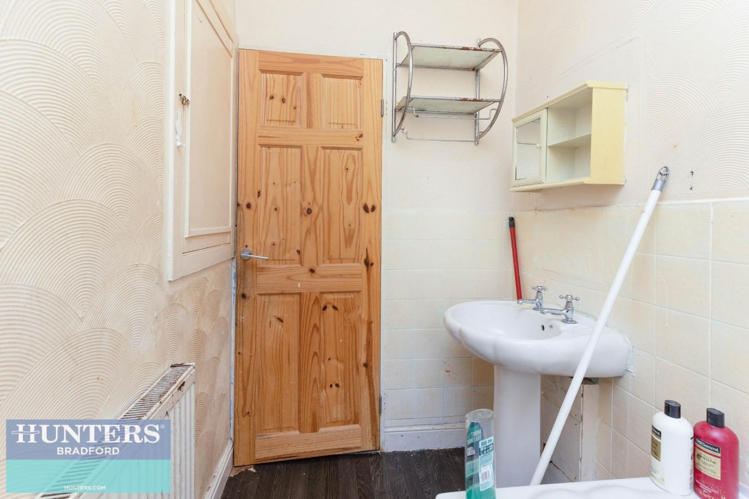 Draughton Street Bradford, West Yorkshire, BD5 9QQ