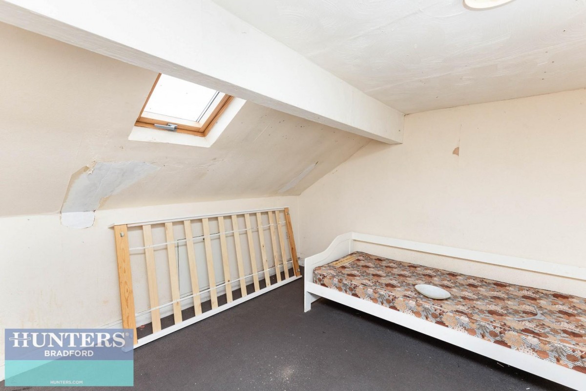 Draughton Street Bradford, West Yorkshire, BD5 9QQ