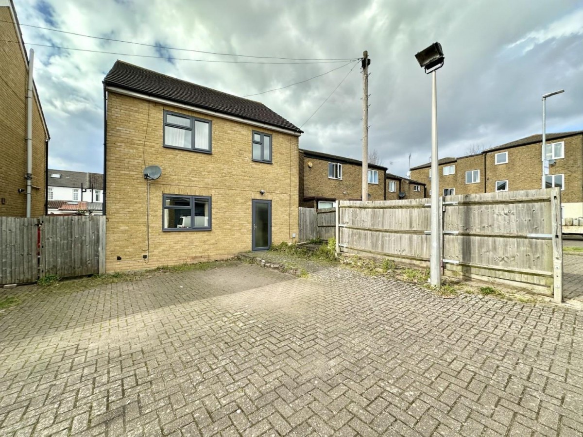 Copthorne Mews, Hayes, , UB3 4BN