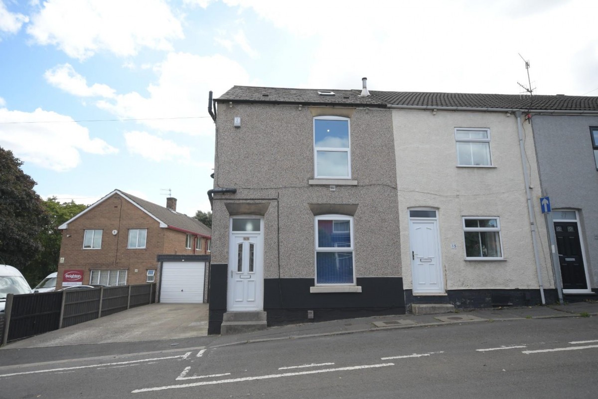 St. Johns Road, Whittington Moor, Chesterfield, S41 8TE