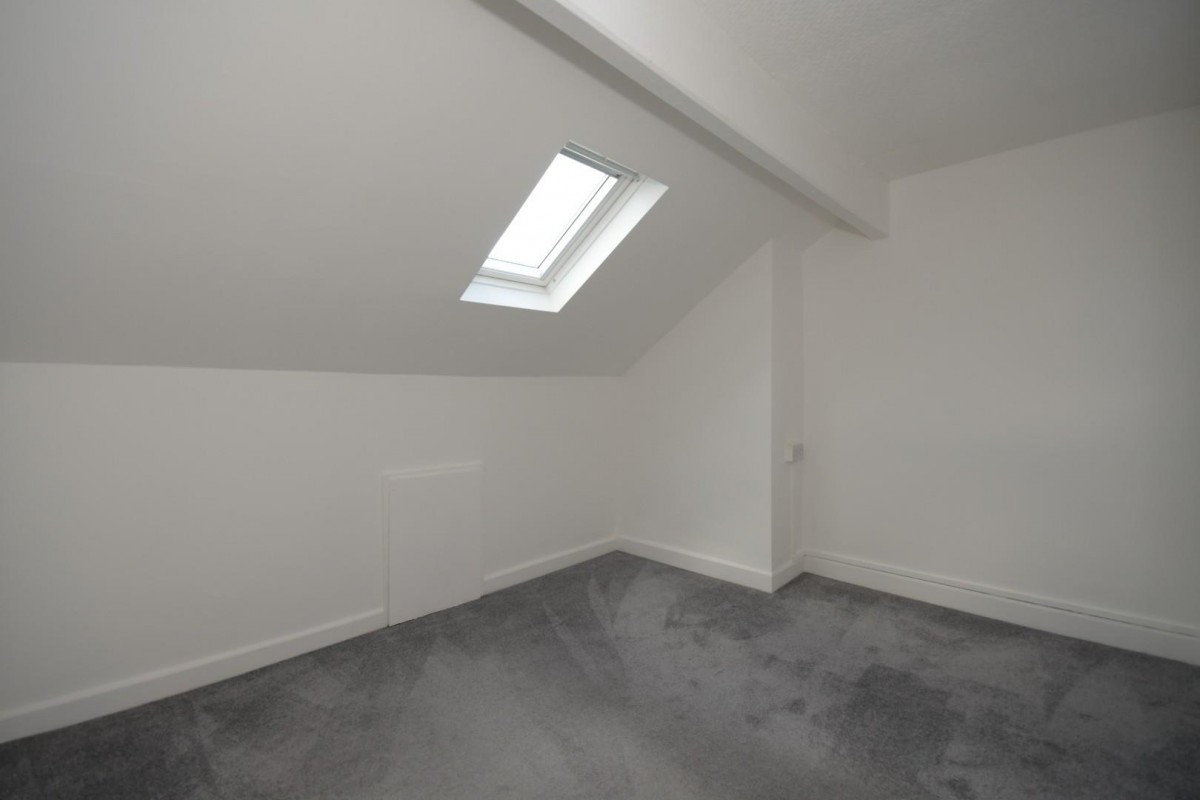 St. Johns Road, Whittington Moor, Chesterfield, S41 8TE