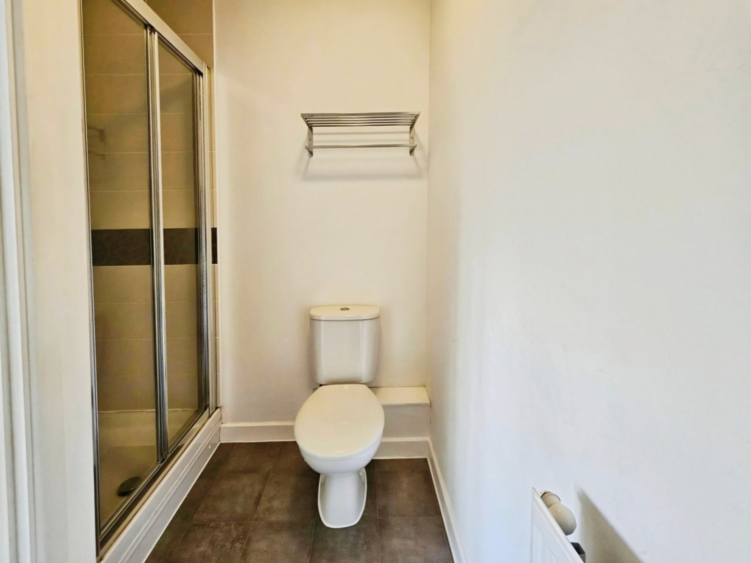 Frederick Benson Mews, Repton Park