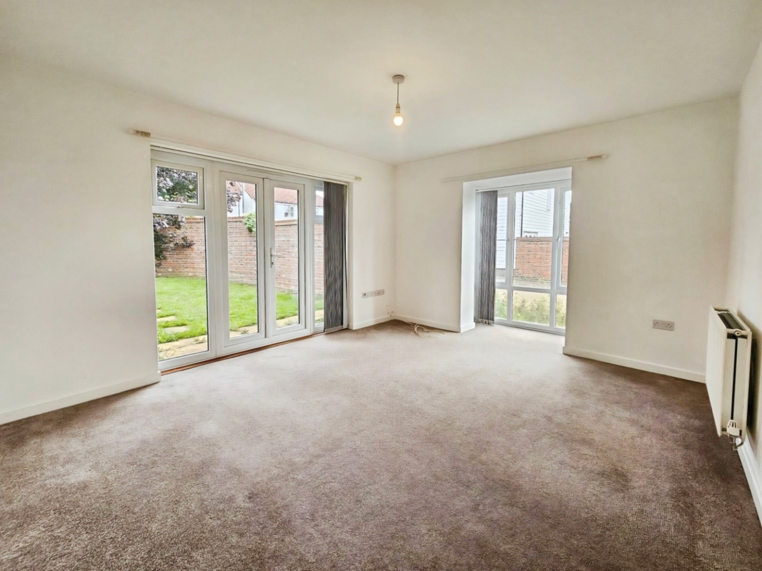 Frederick Benson Mews, Repton Park