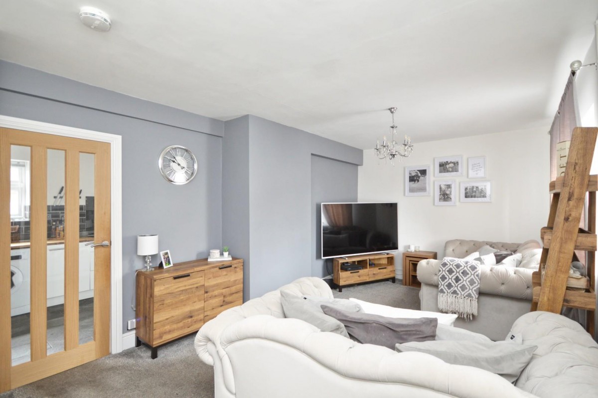 Hollisters Drive, Bristol