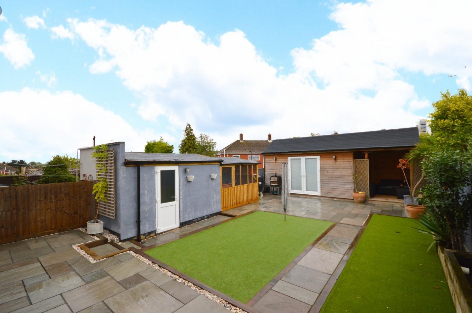 Hollisters Drive, Bristol