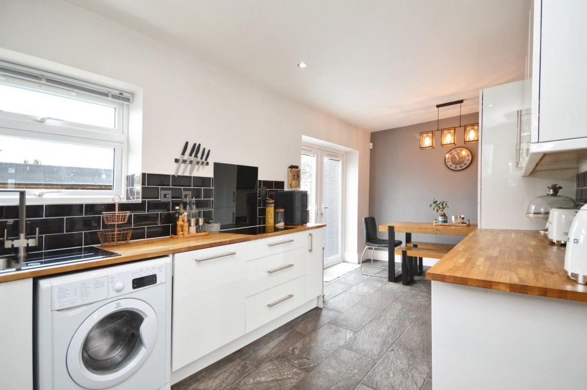 Hollisters Drive, Bristol