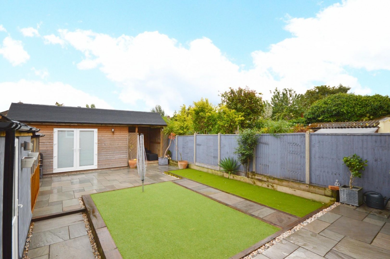 Hollisters Drive, Bristol