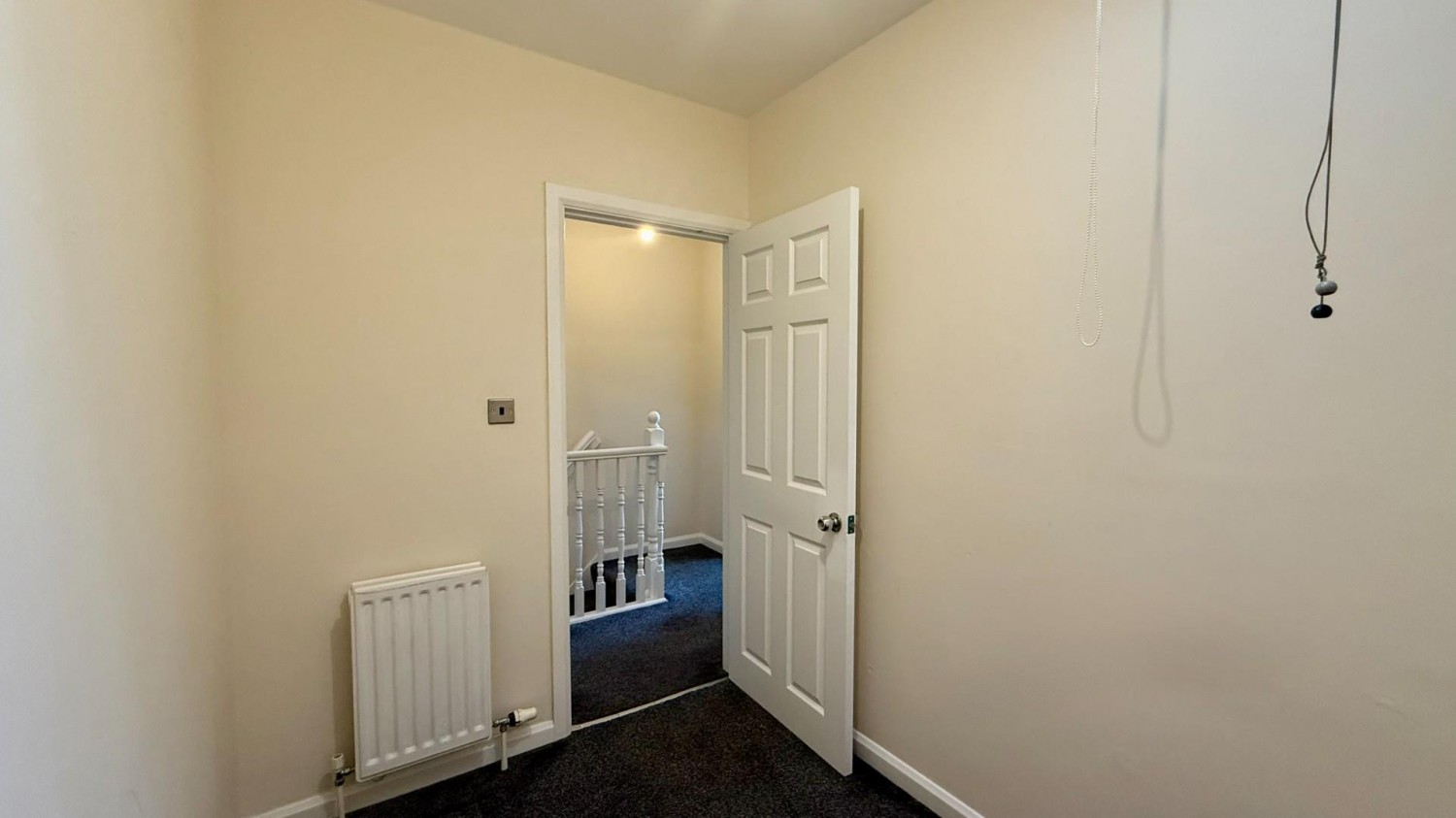 17 Commonside, Batley