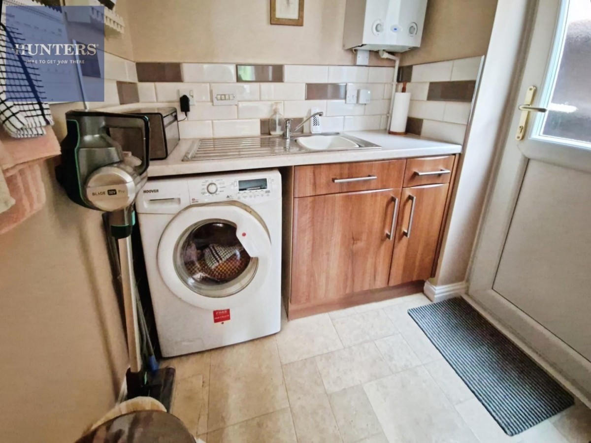 Ffridd Las, Bridgend