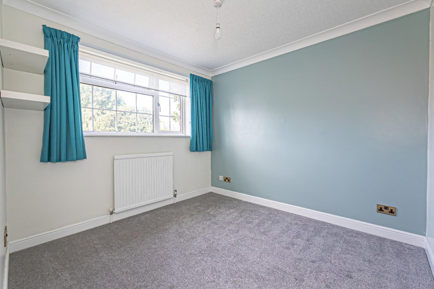 Wallace Drive, Eaton Bray