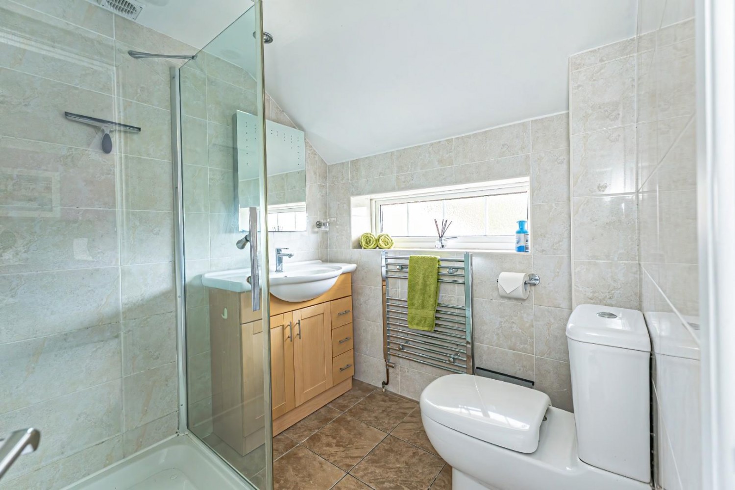 Wallace Drive, Eaton Bray