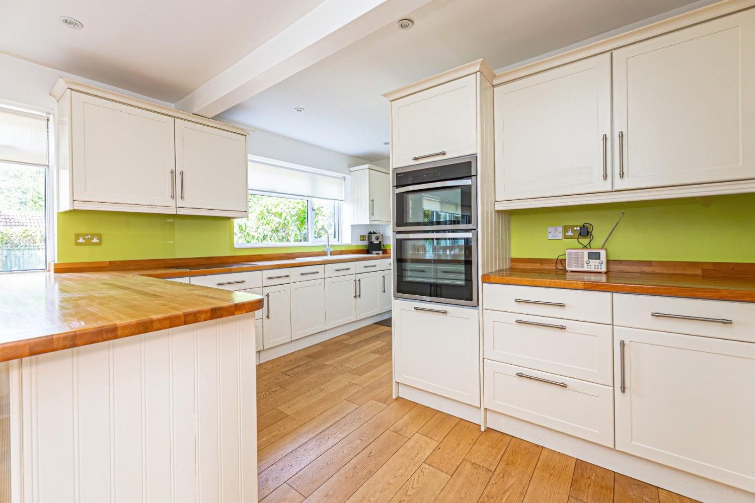 Wallace Drive, Eaton Bray