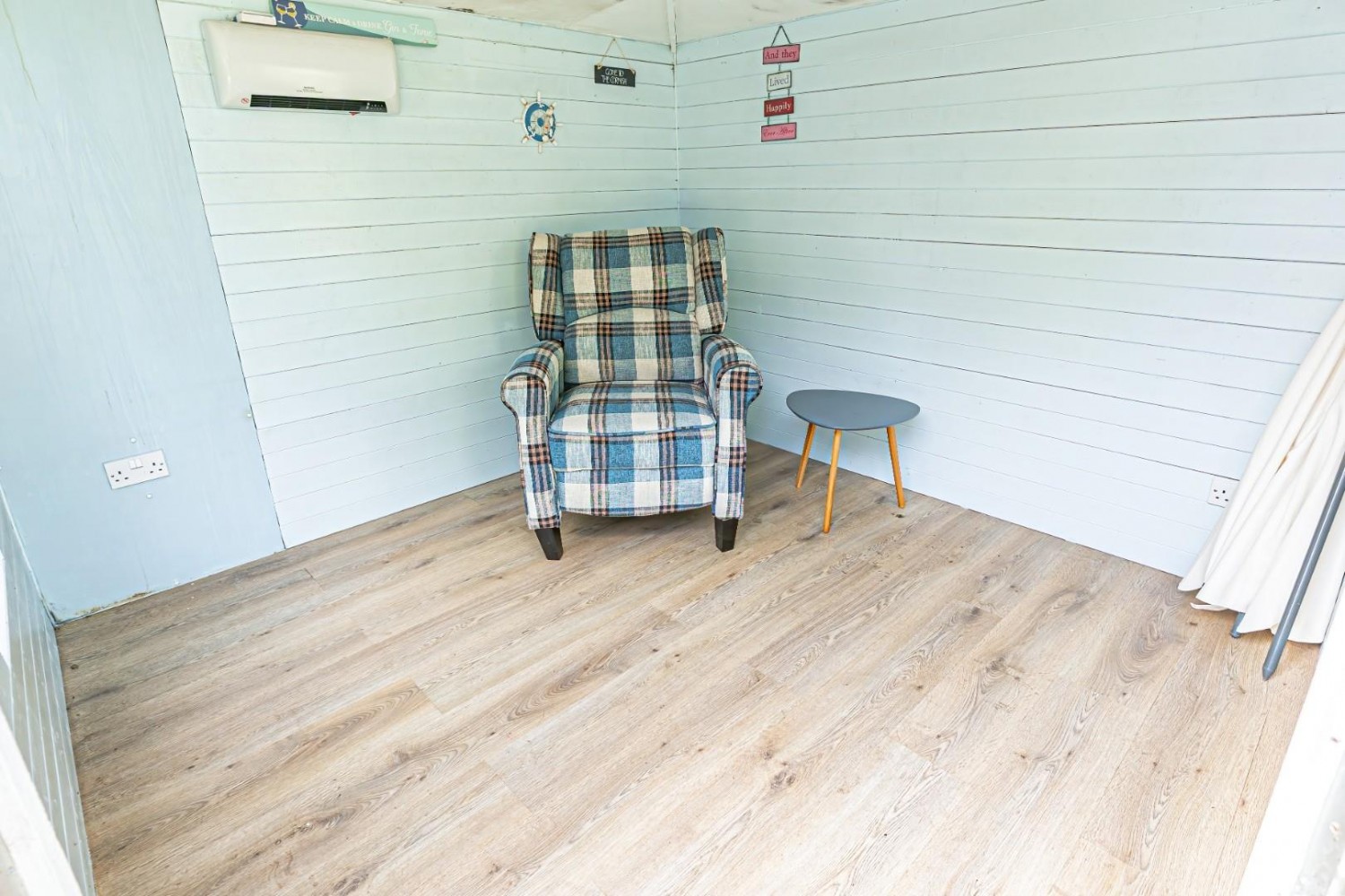 Wallace Drive, Eaton Bray