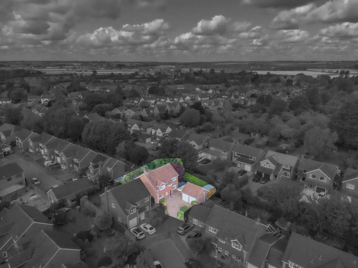 Wallace Drive, Eaton Bray