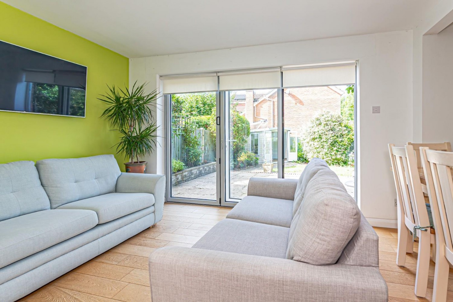 Wallace Drive, Eaton Bray