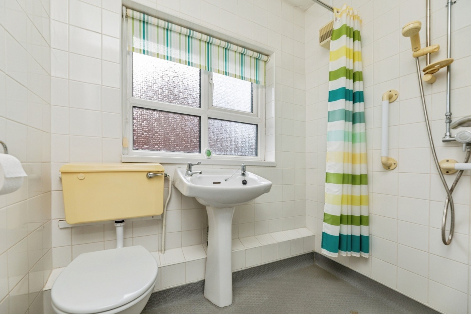 Hawthorn Road, High Green, Sheffield