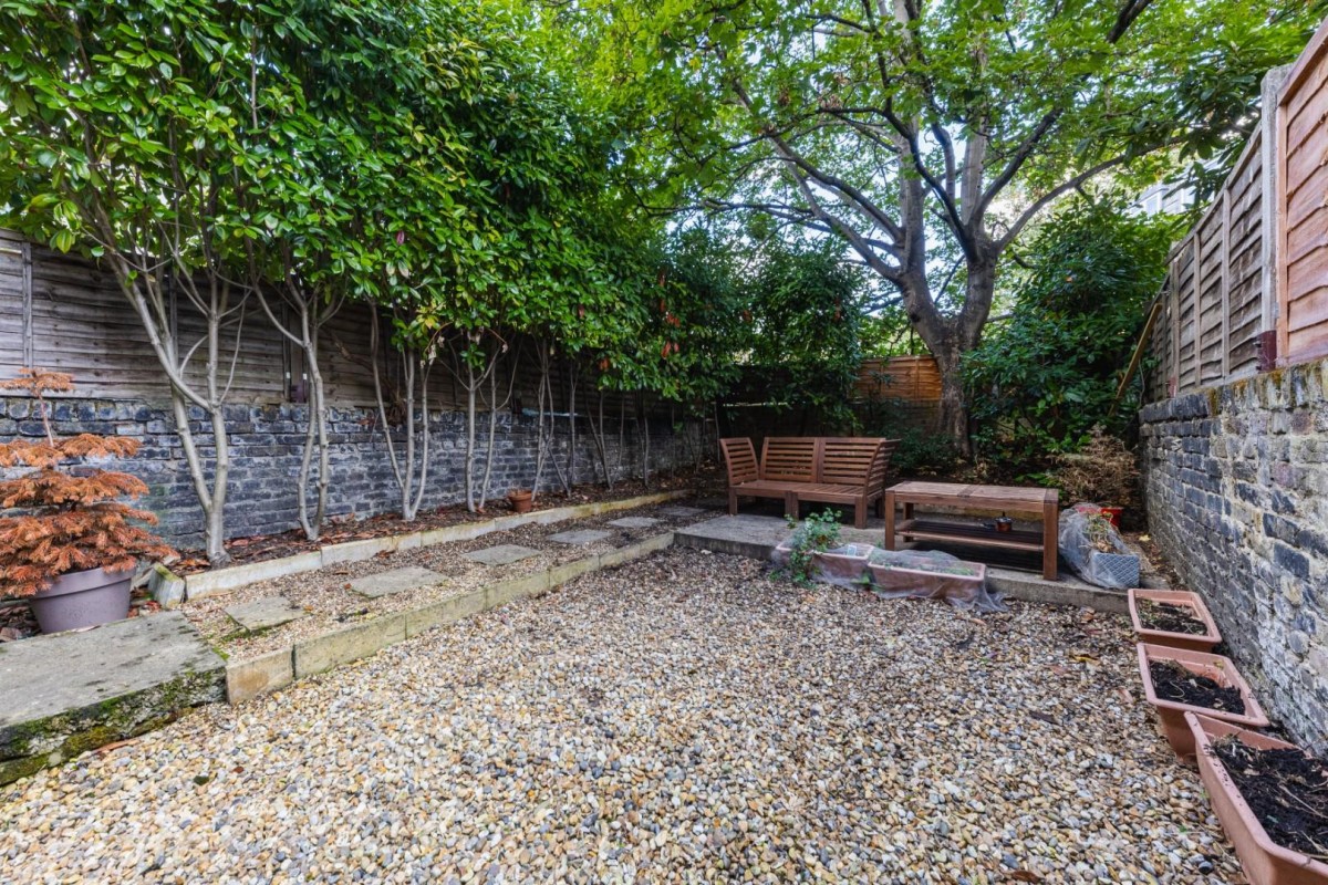 Paulet Road, London, SE5