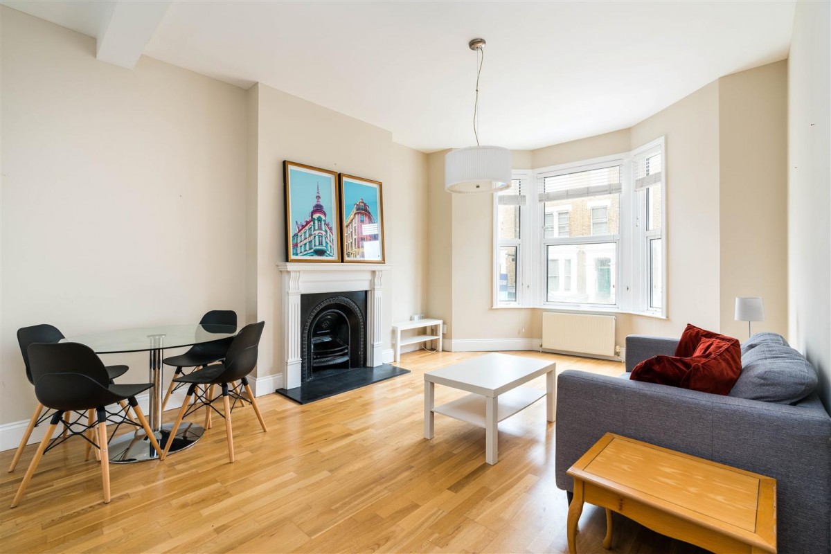 Paulet Road, London, SE5