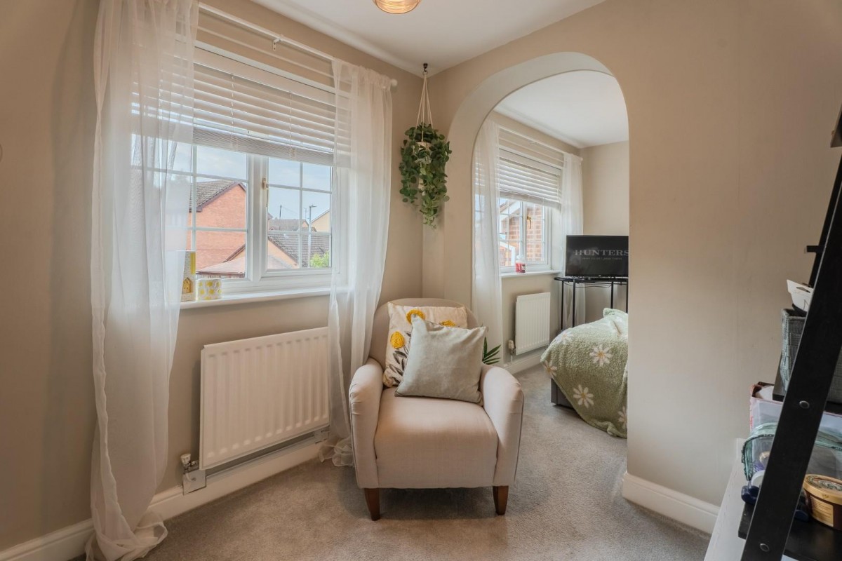 Foxlands Drive, Lower Gornal, DY3