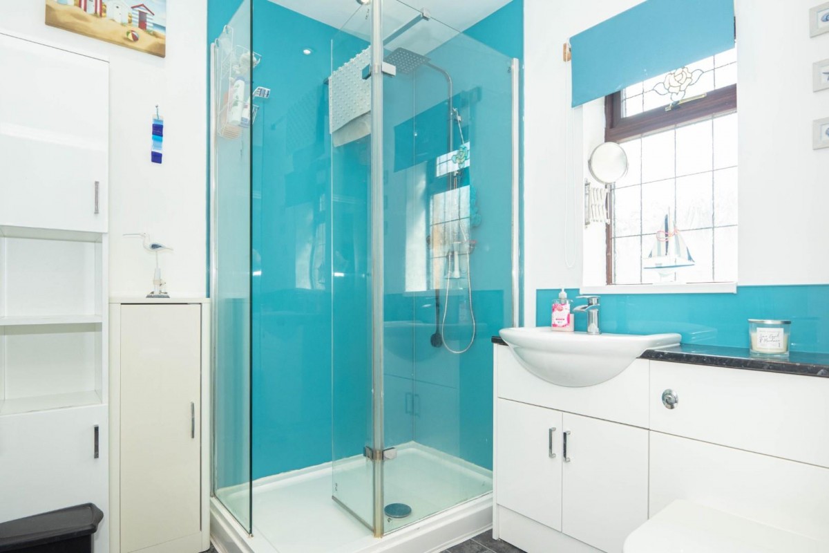 Wolley Avenue, Leeds