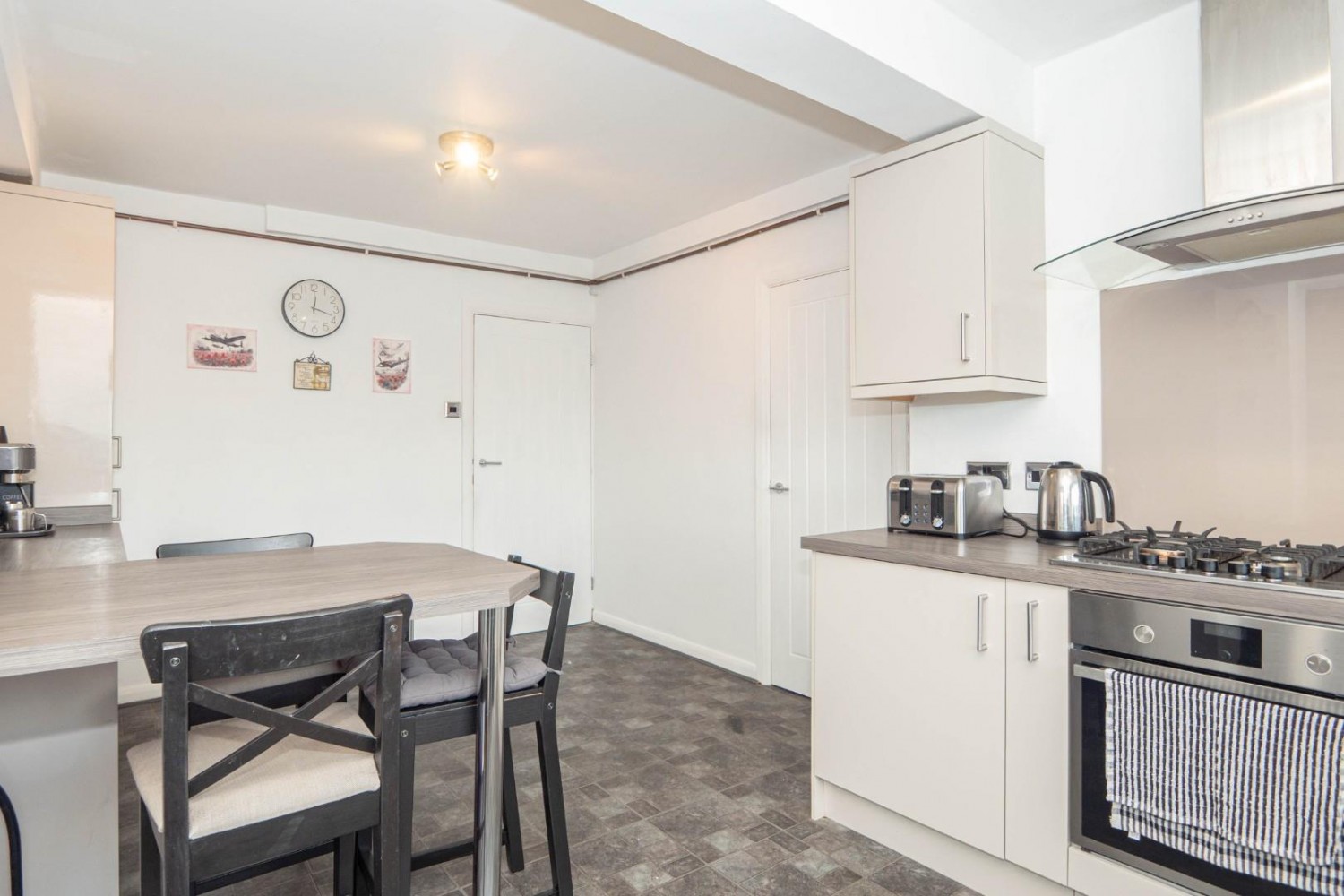 Wolley Avenue, Leeds