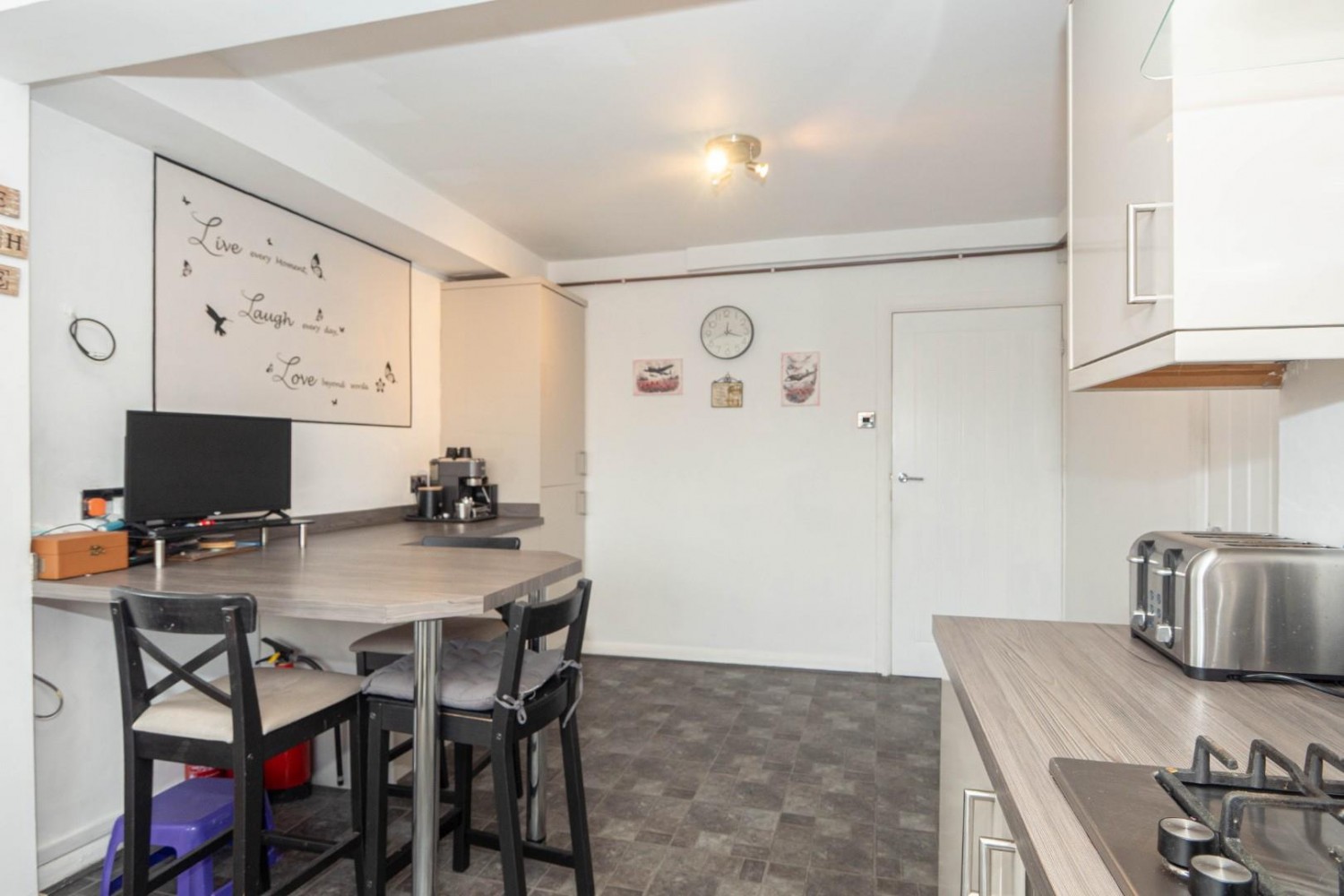 Wolley Avenue, Leeds