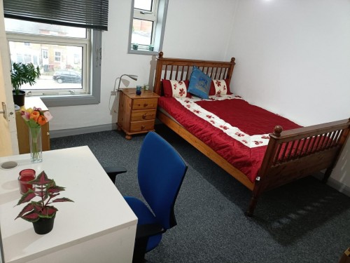 Southampton Street, Reading, Berkshire, RG1 2RB