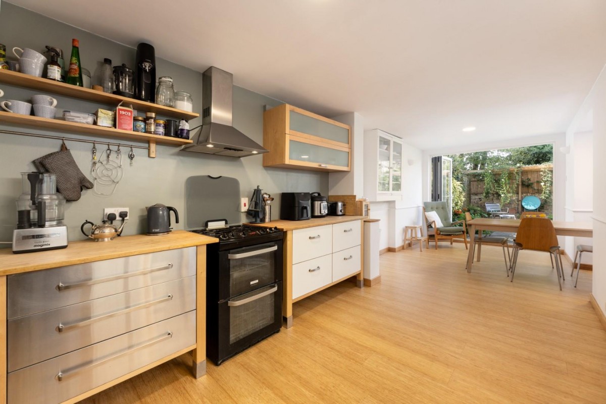 Benhill Road, London, SE5