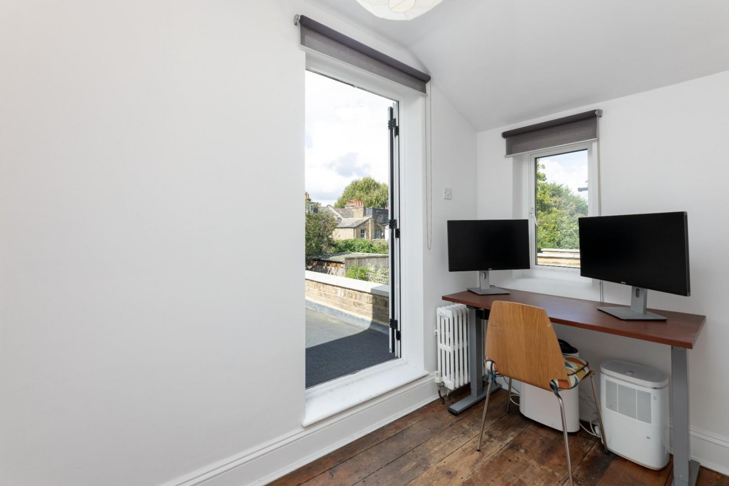 Benhill Road, London, SE5