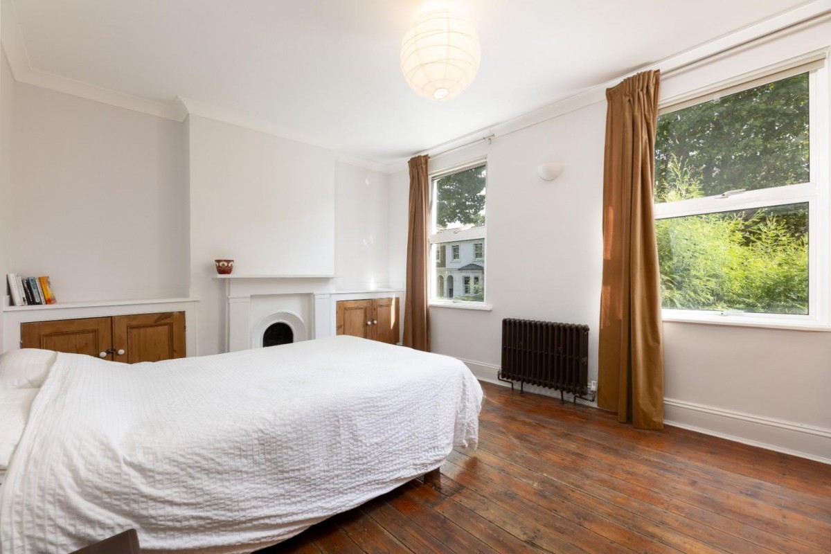 Benhill Road, London, SE5