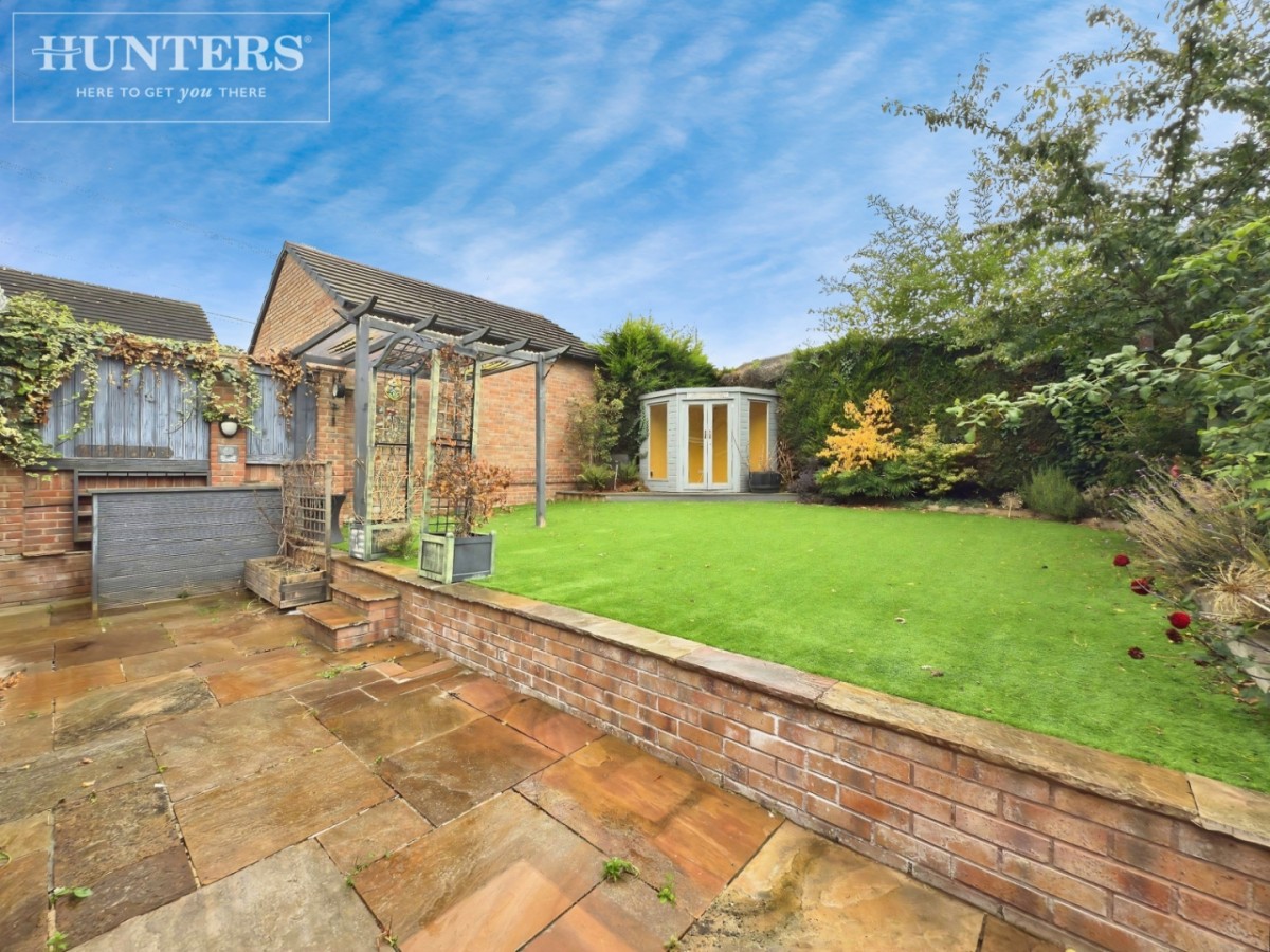 Annan Close, Barugh Green, Barnsley, S75 1NG